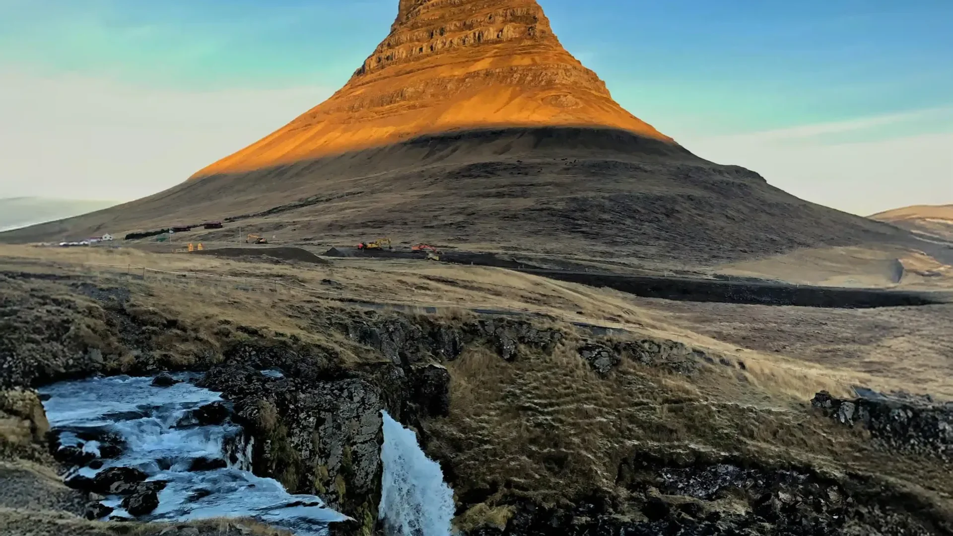 Reykjavík → Borgarnes → Berserkjahraun → Kirkjufell