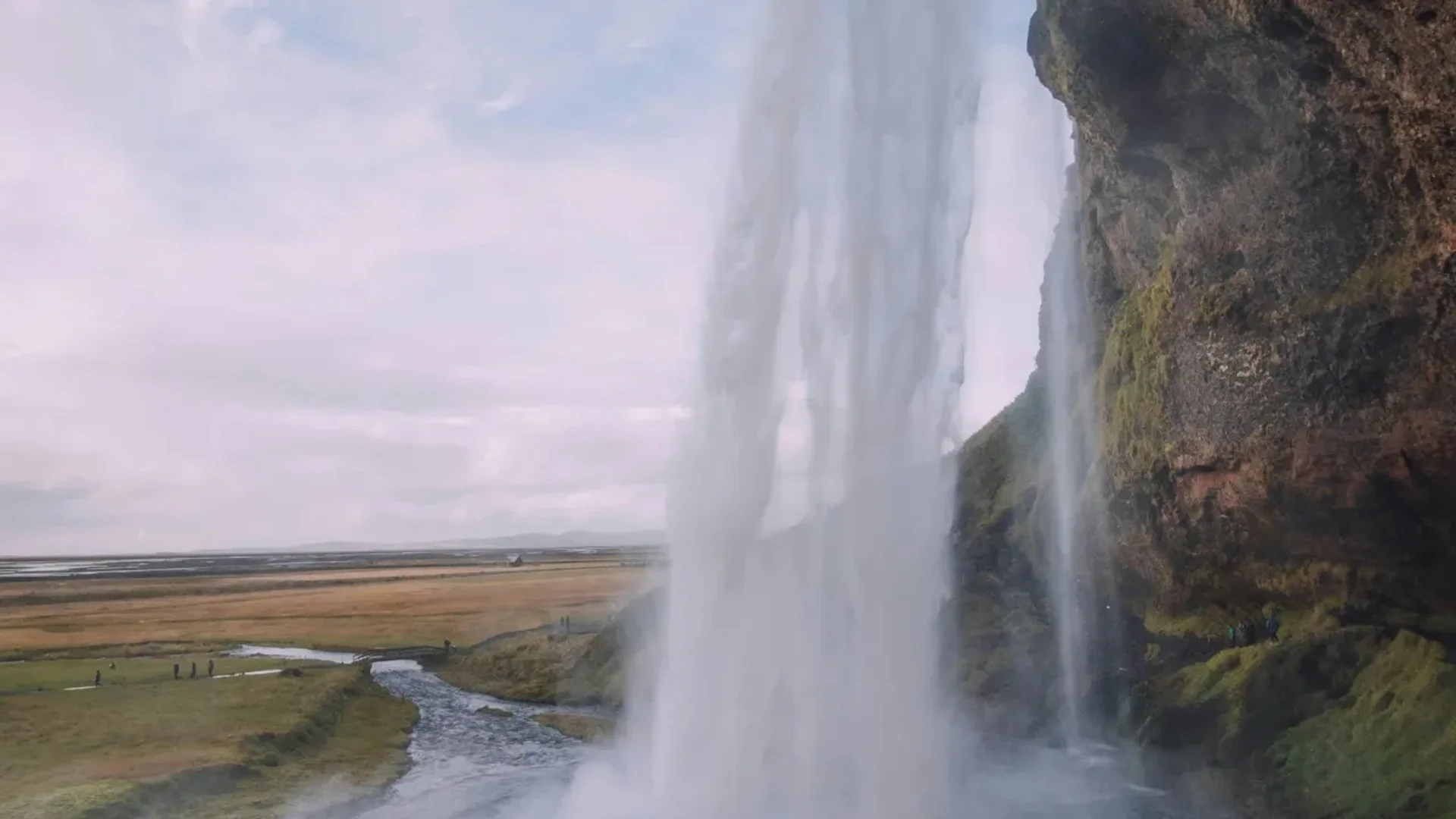 Seljalandsfoss & the Return to Reykjavík